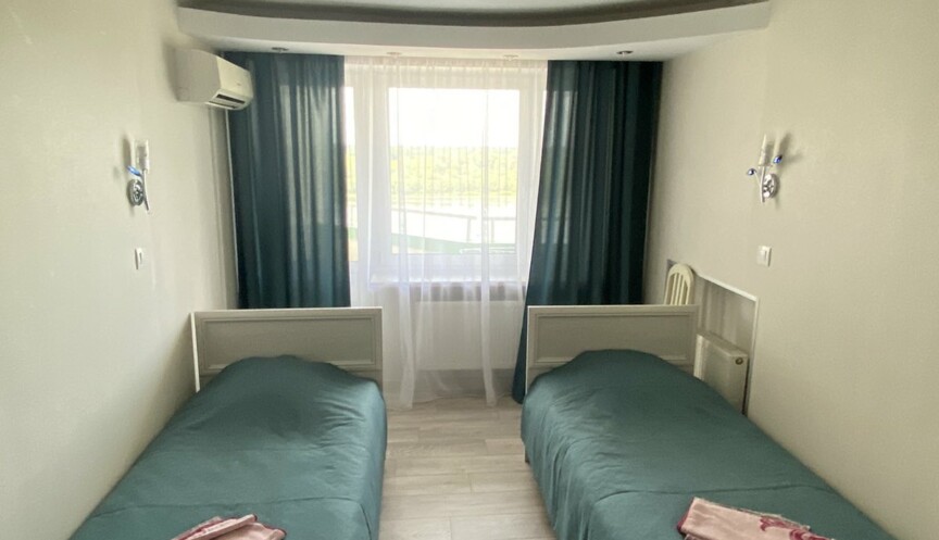 Двухместный (Основной)